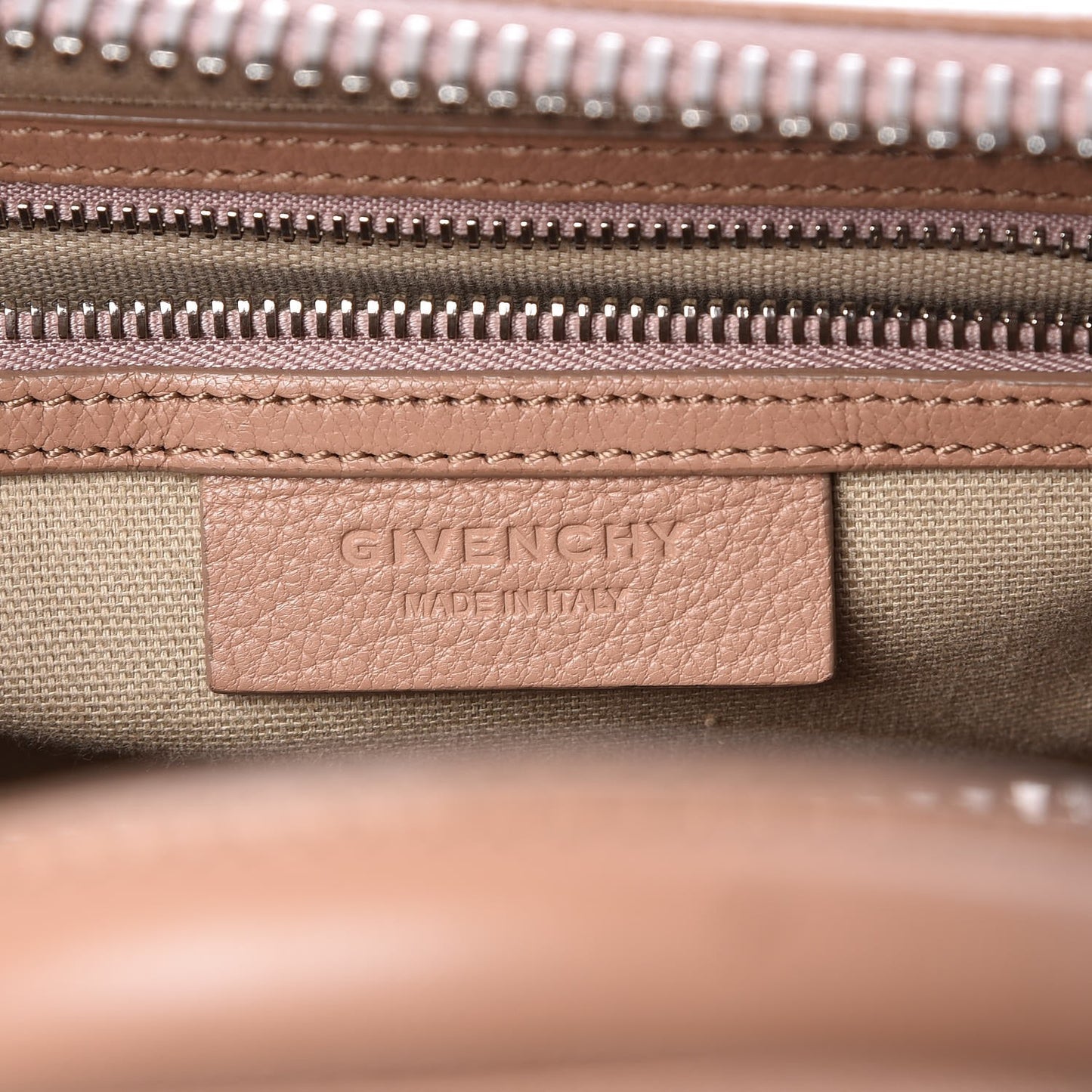 Sugar Goatskin Medium Antigona Pale Rose