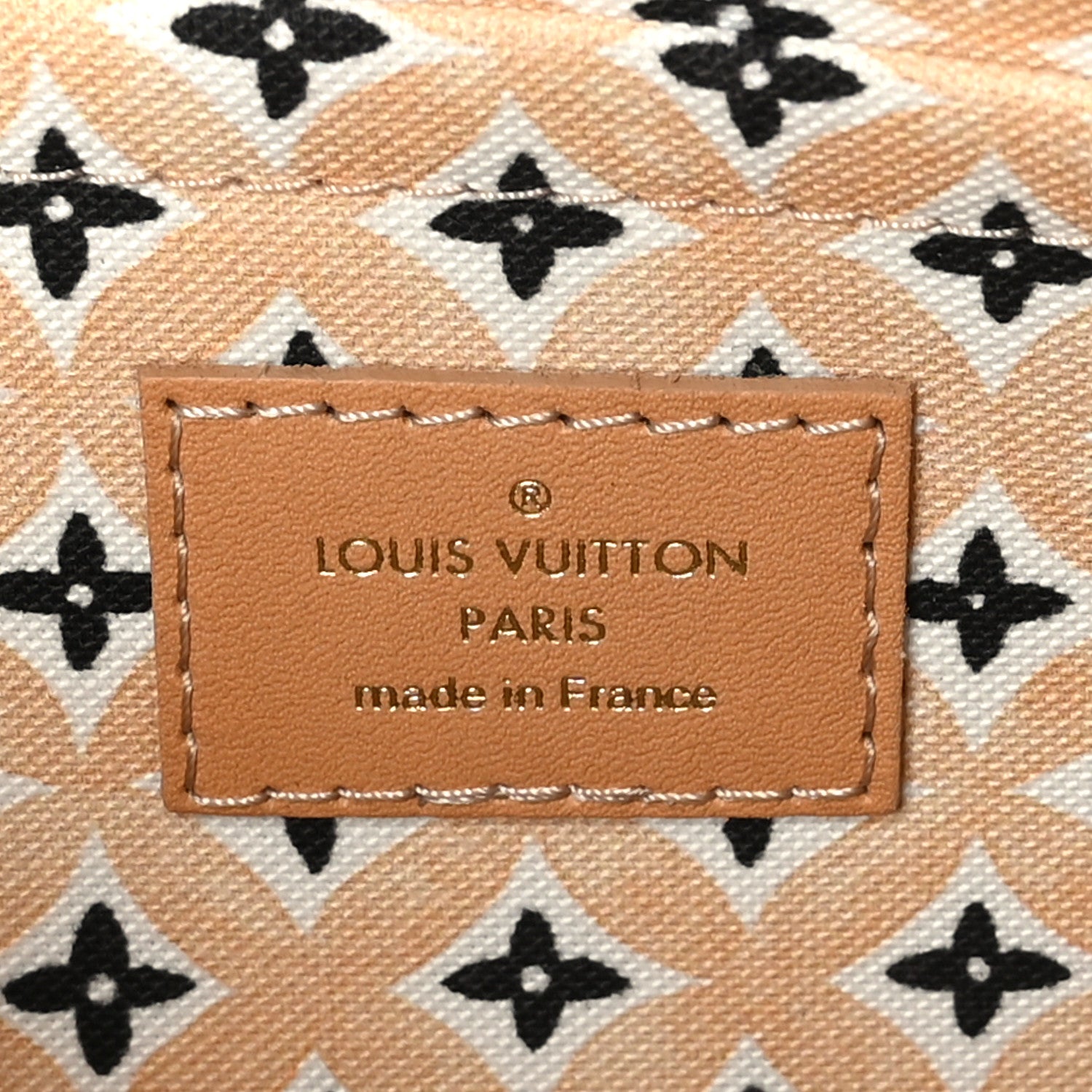Louis Vuitton Monogram Giant By The Pool 2.0 Neverfull MM Pochette Beige 6 of 6