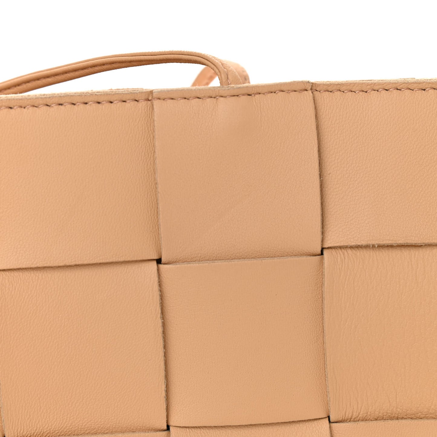 Lambskin Maxi Intrecciato Cassette Messenger Almond