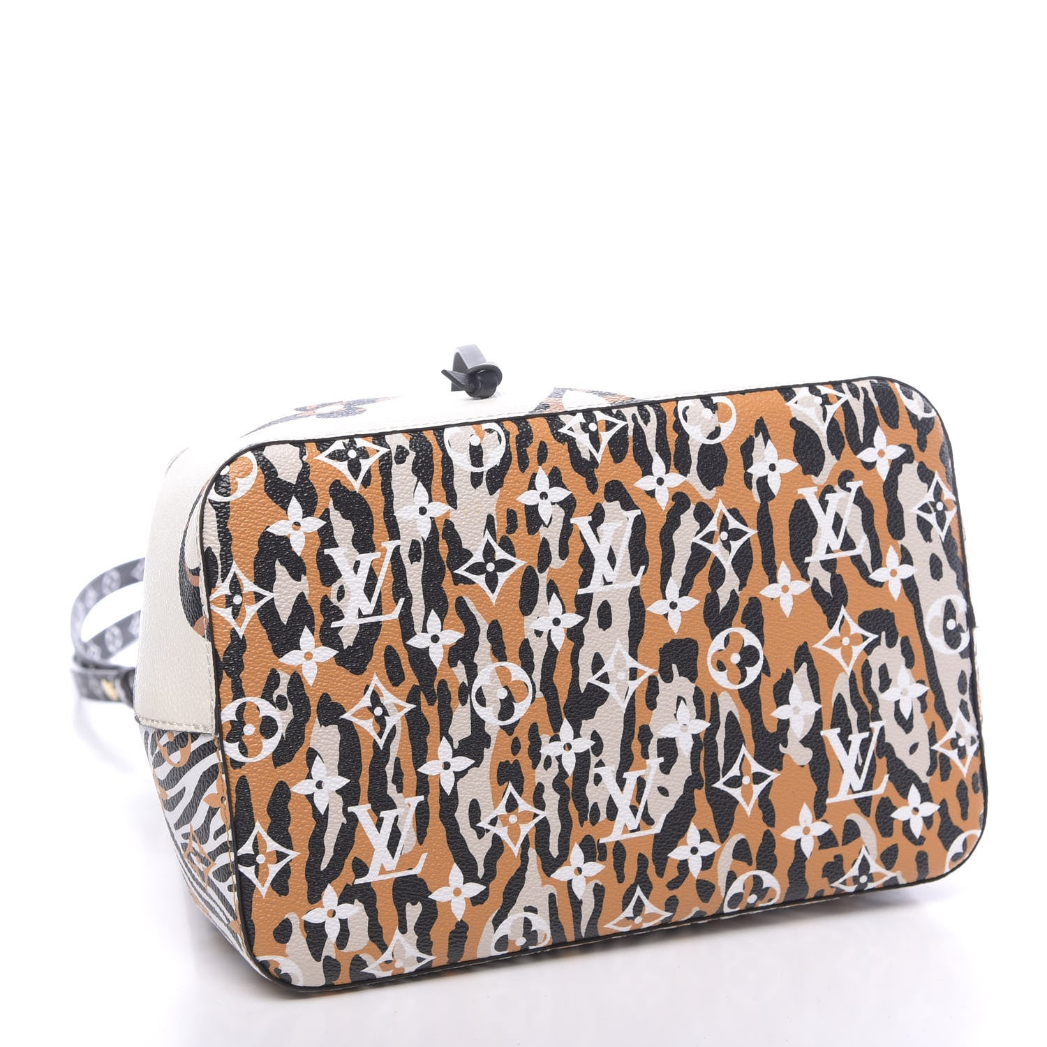 Louis Vuitton Monogram Giant Jungle NéoNoé Ivory 4 of 10