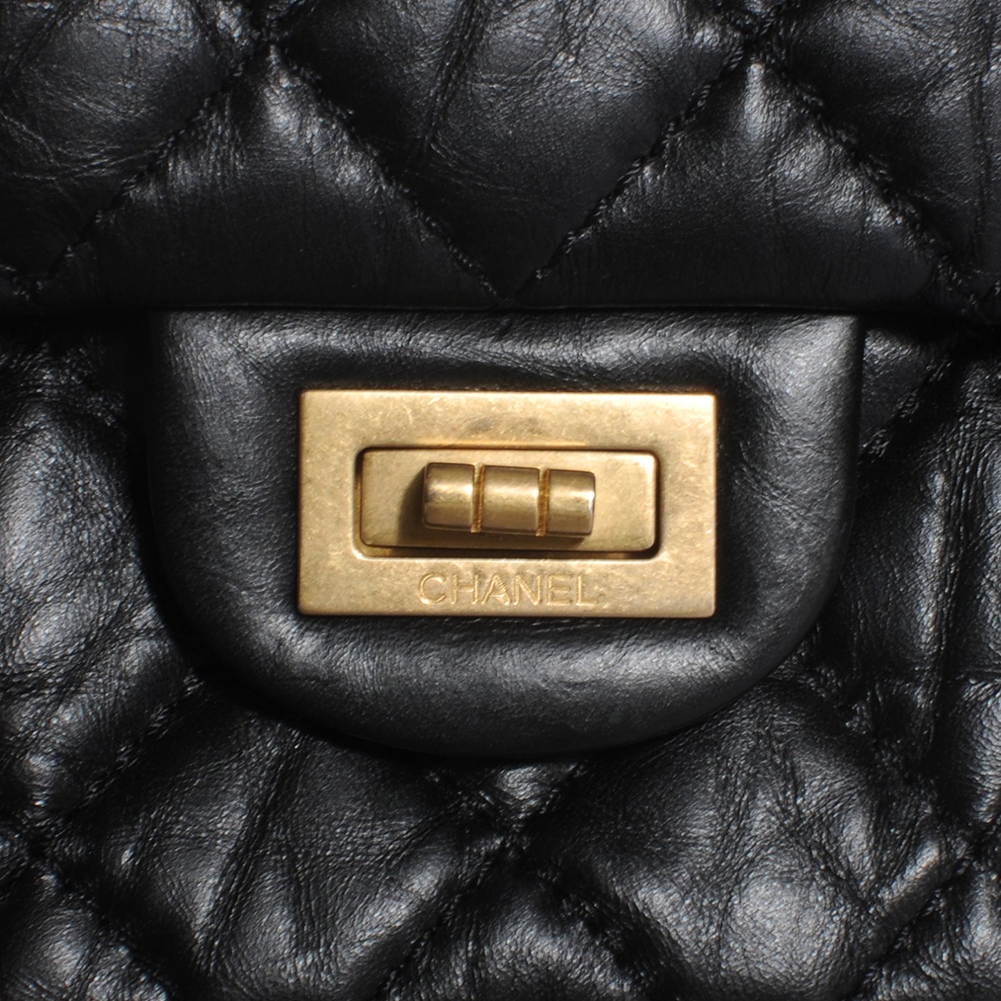 Aged Calfskin 2.55 Reissue 226 Flap Black