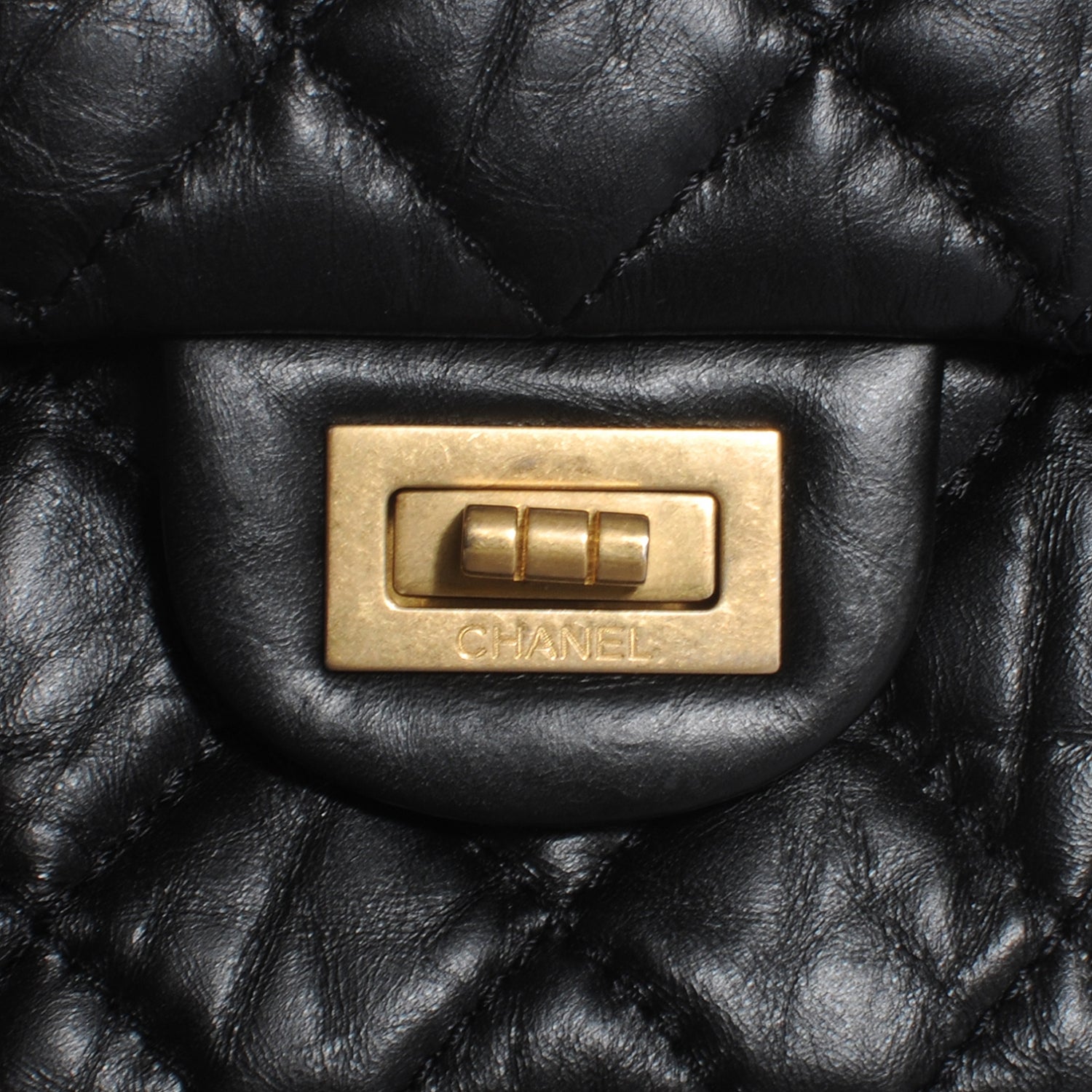 Chanel Aged Calfskin 2.55 Reissue 226 Flap Black 5 of 8