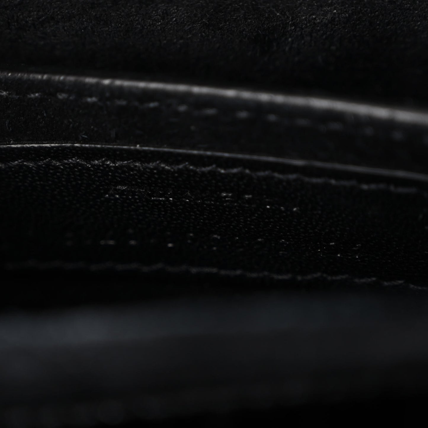 Calfskin Crocodile Embossed New Besace Crossbody Bag Black