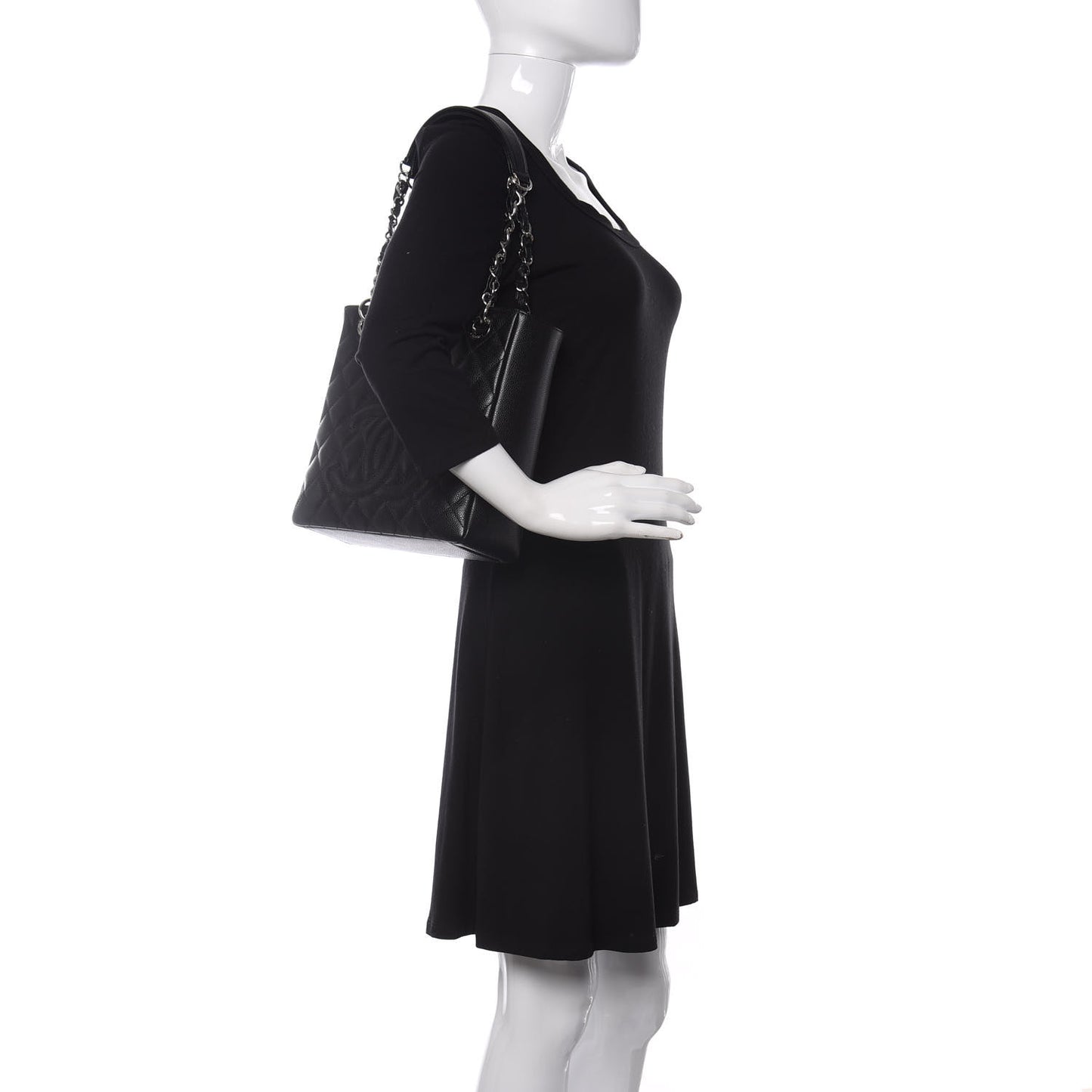 Caviar Quilted Petit Shopping Tote PST Black