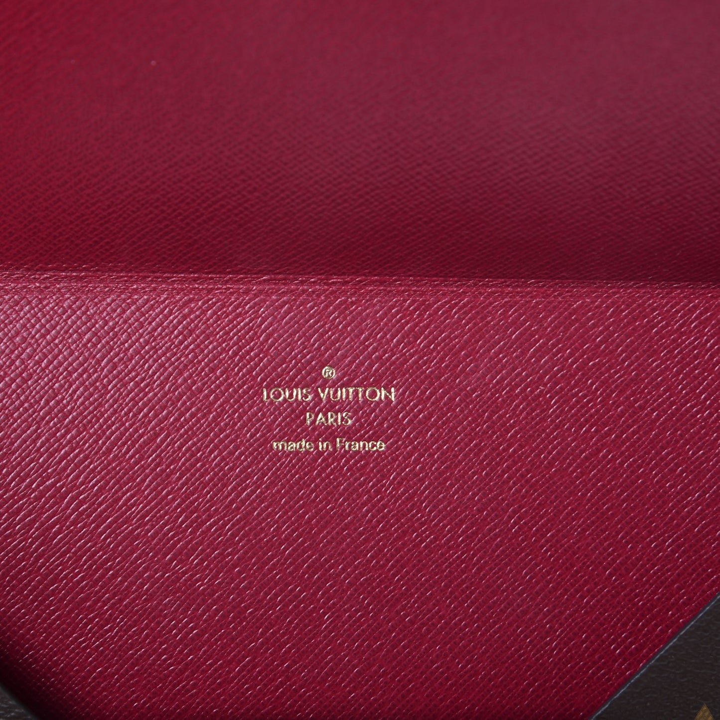 Monogram Rivets Enveloppe