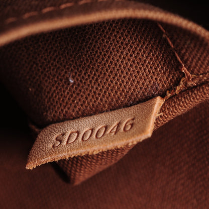 Louis Vuitton Monogram Batignolles 8 of 8
