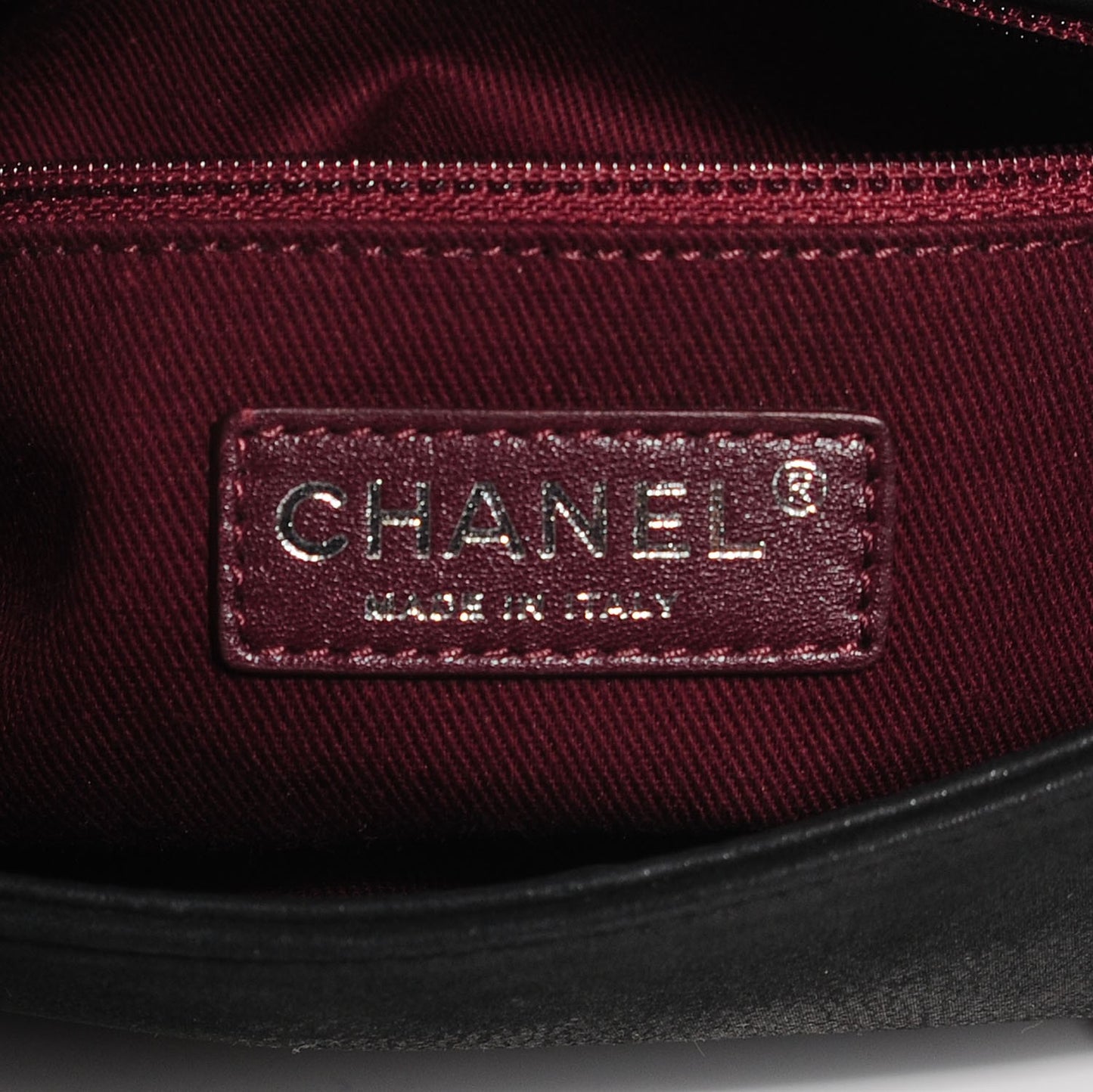 Calfskin Diamond Embossed New Chic Flap Black