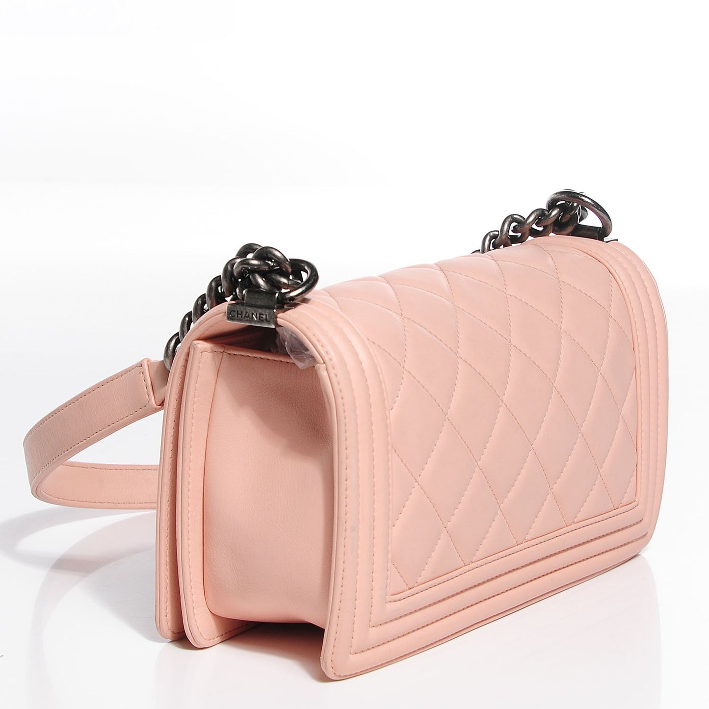 Lambskin Quilted Medium Boy Flap Light Pink