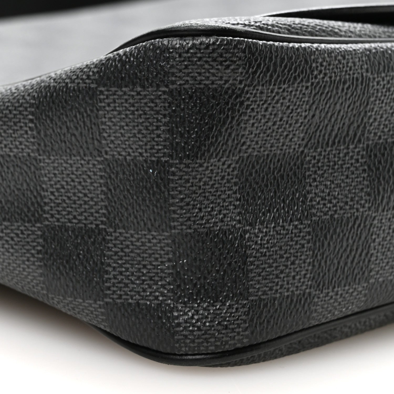 Louis Vuitton Damier Graphite Daniel MM 8 of 9
