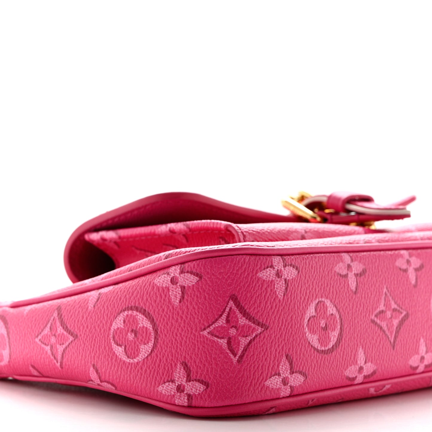 Monogram Fall For You Maxi Multi Pochette Accessories Fuchsia