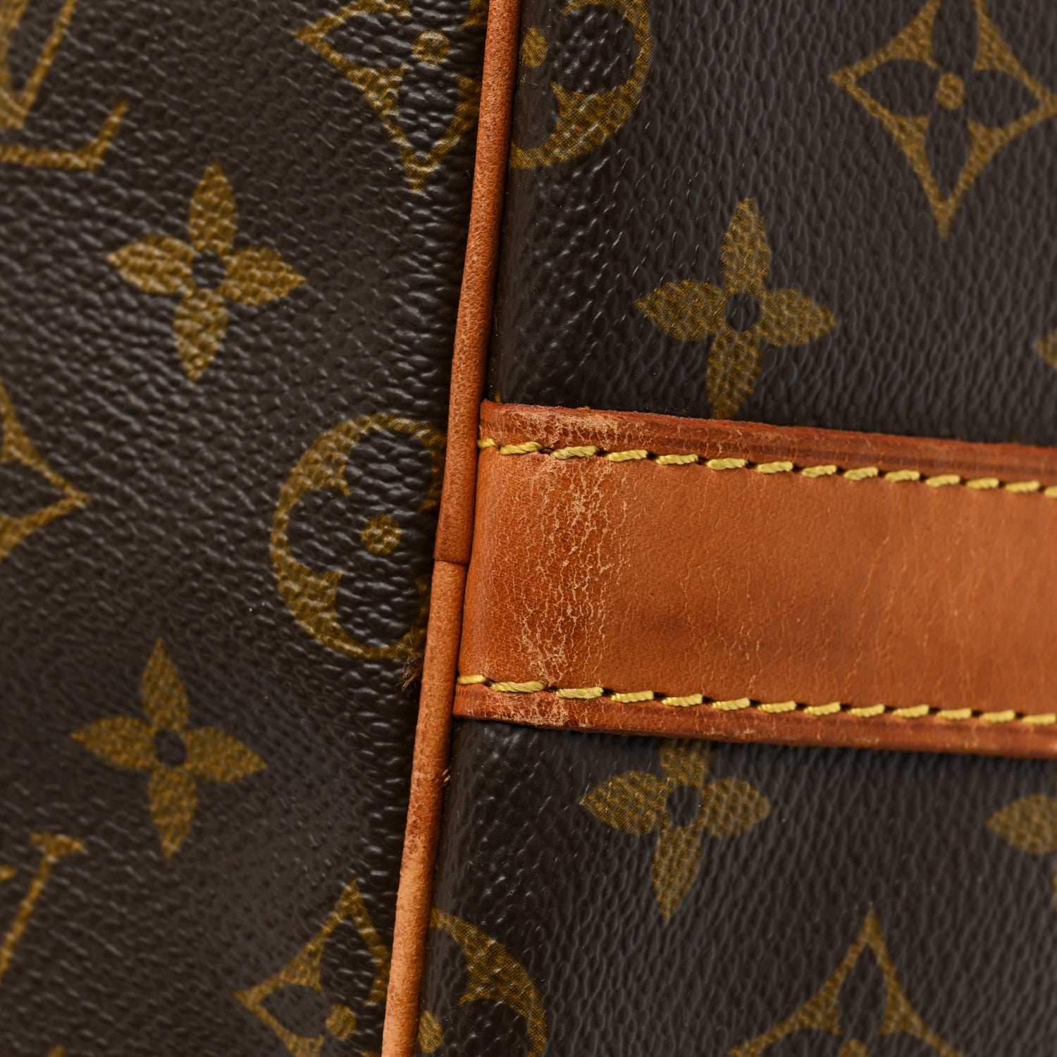 Louis Vuitton Monogram Keepall Bandouliere 55 17 of 22