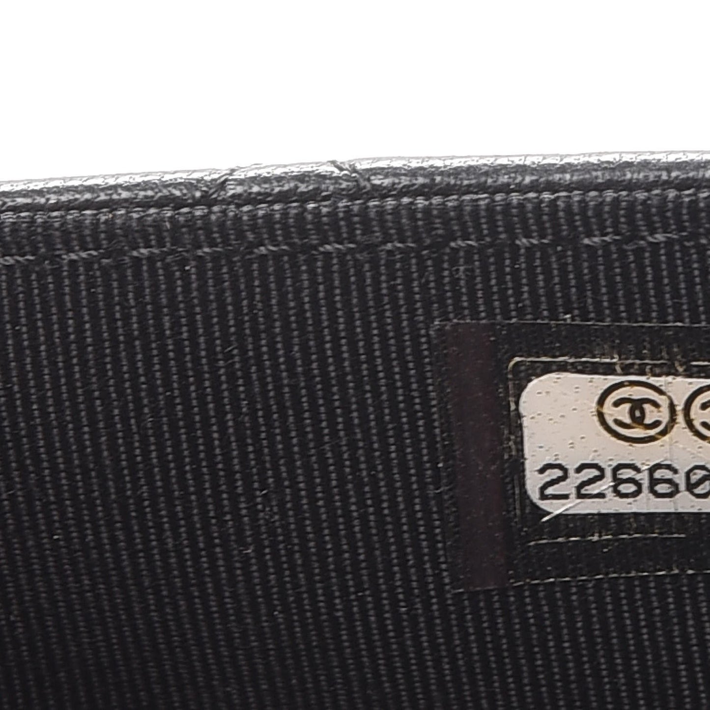 Lambskin Quilted Wallet On Chain WOC Black