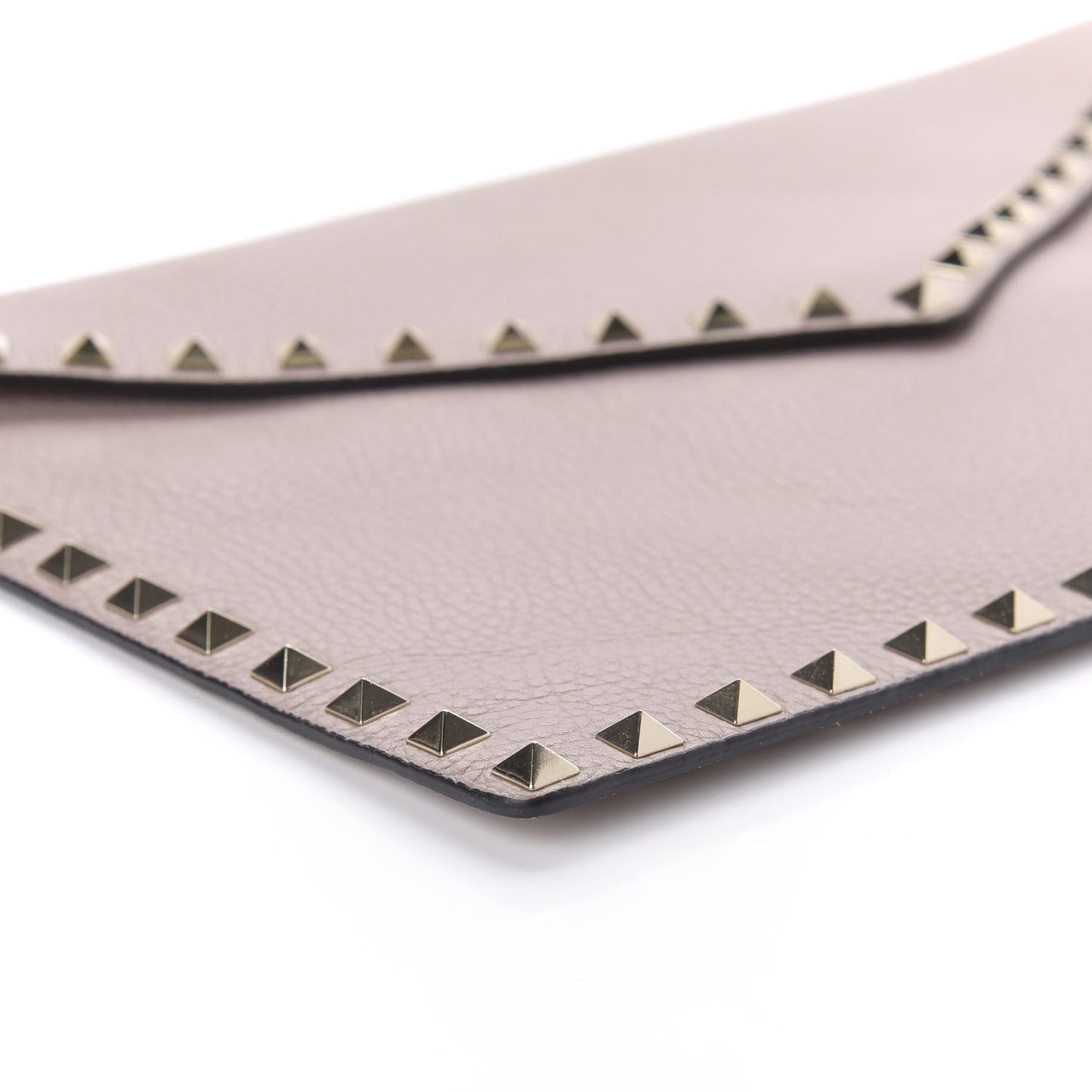 Pebbled Calfskin Rockstud Envelope Clutch Poudre