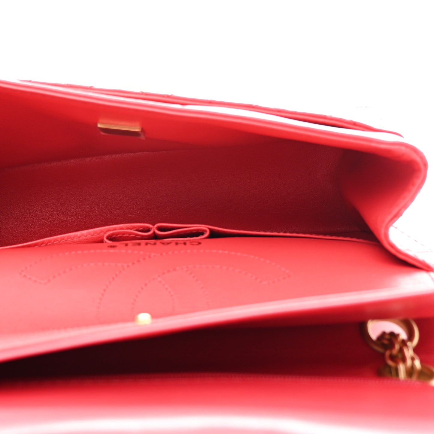 Aged Calfskin Quilted 2.55 Reissue 225 Flap Red