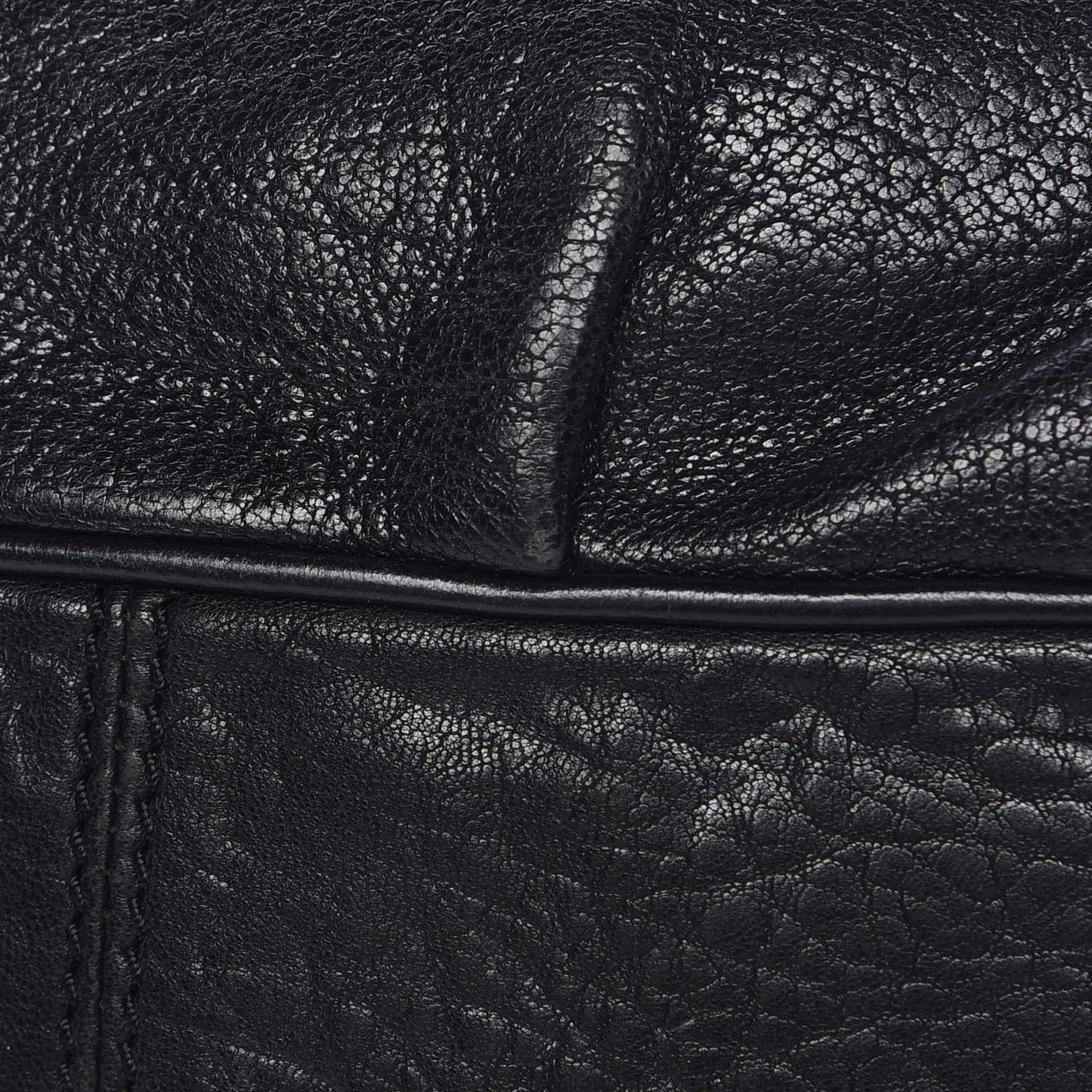 Crinkled Lambskin Mia Shoulder Flap Black