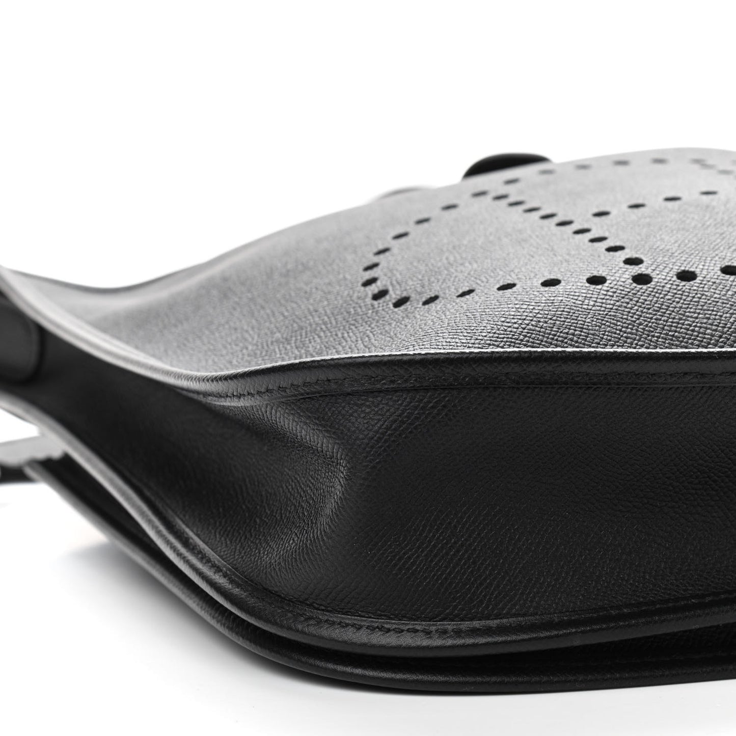 Epsom Evelyne III PM Black