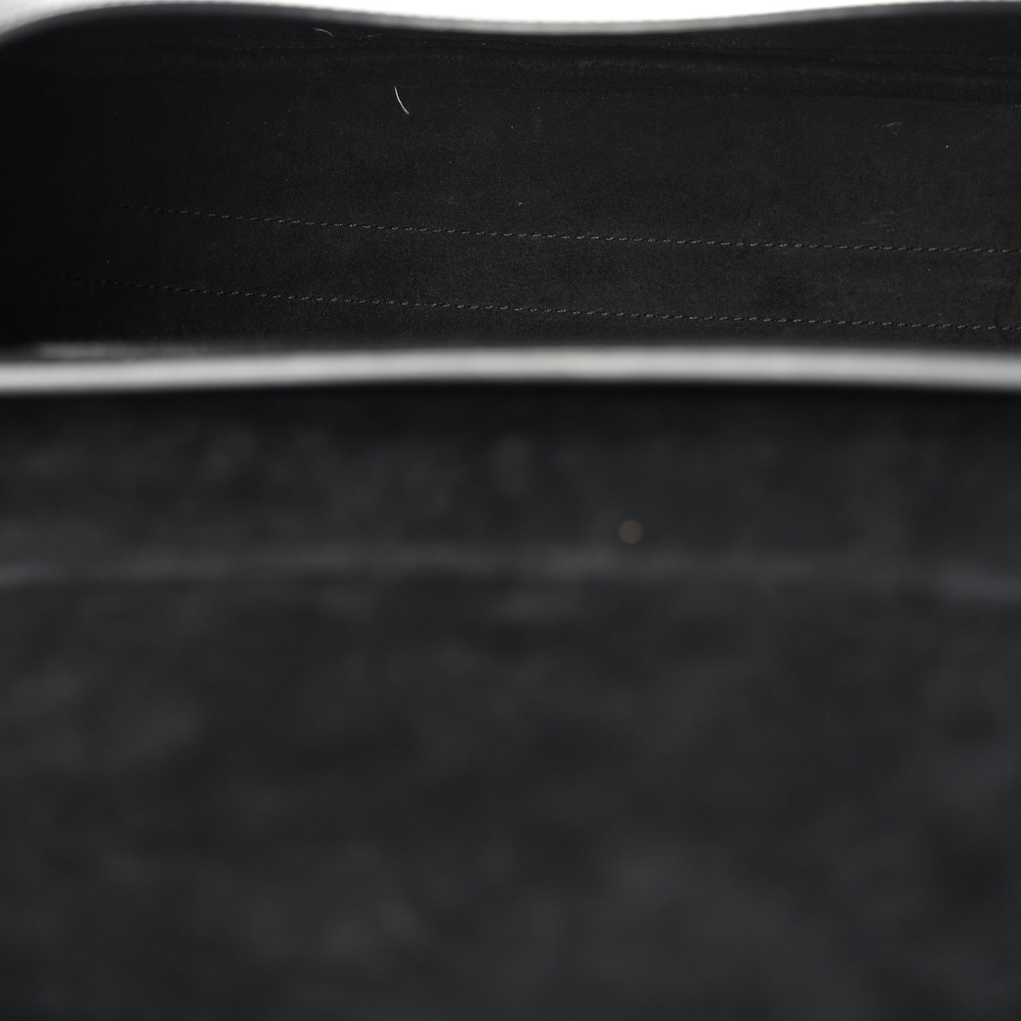 Box Calfskin Large Bobby Flap Black