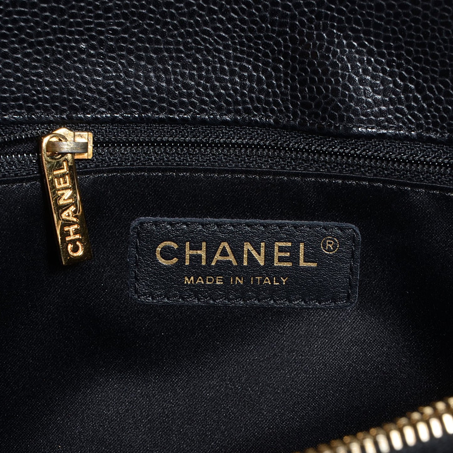 Caviar Quilted Grand Shopping Tote GST Black