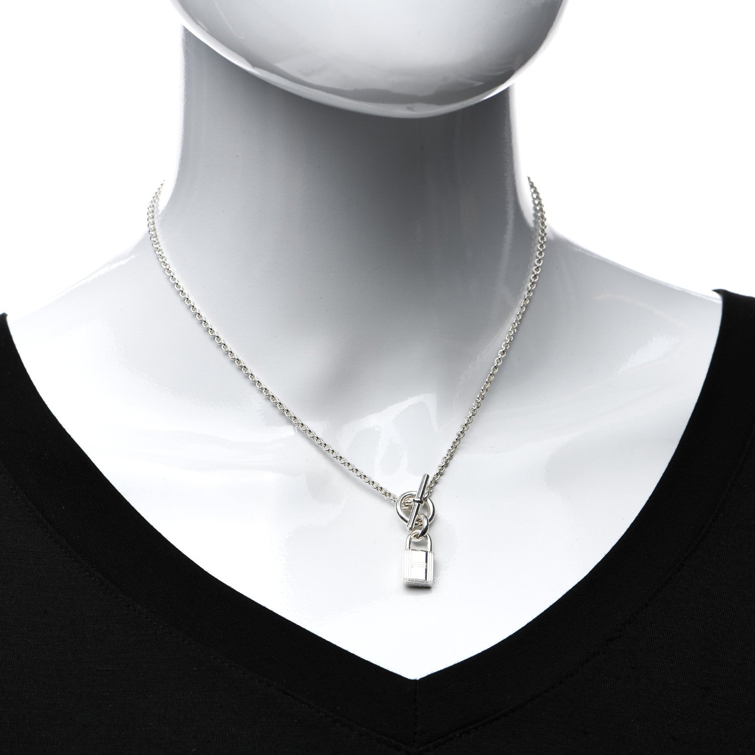 Hermes Sterling Silver Cadenas Kelly Lock Pendant Necklace 2 of 5