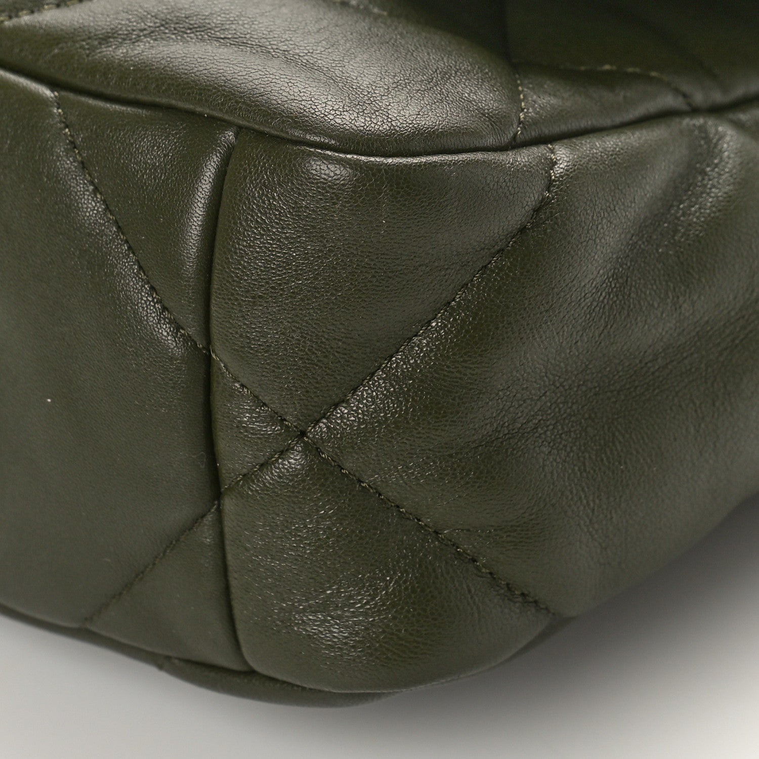 Chanel Lambskin Quilted Medium Chanel 19 Flap Khaki 9 of 10