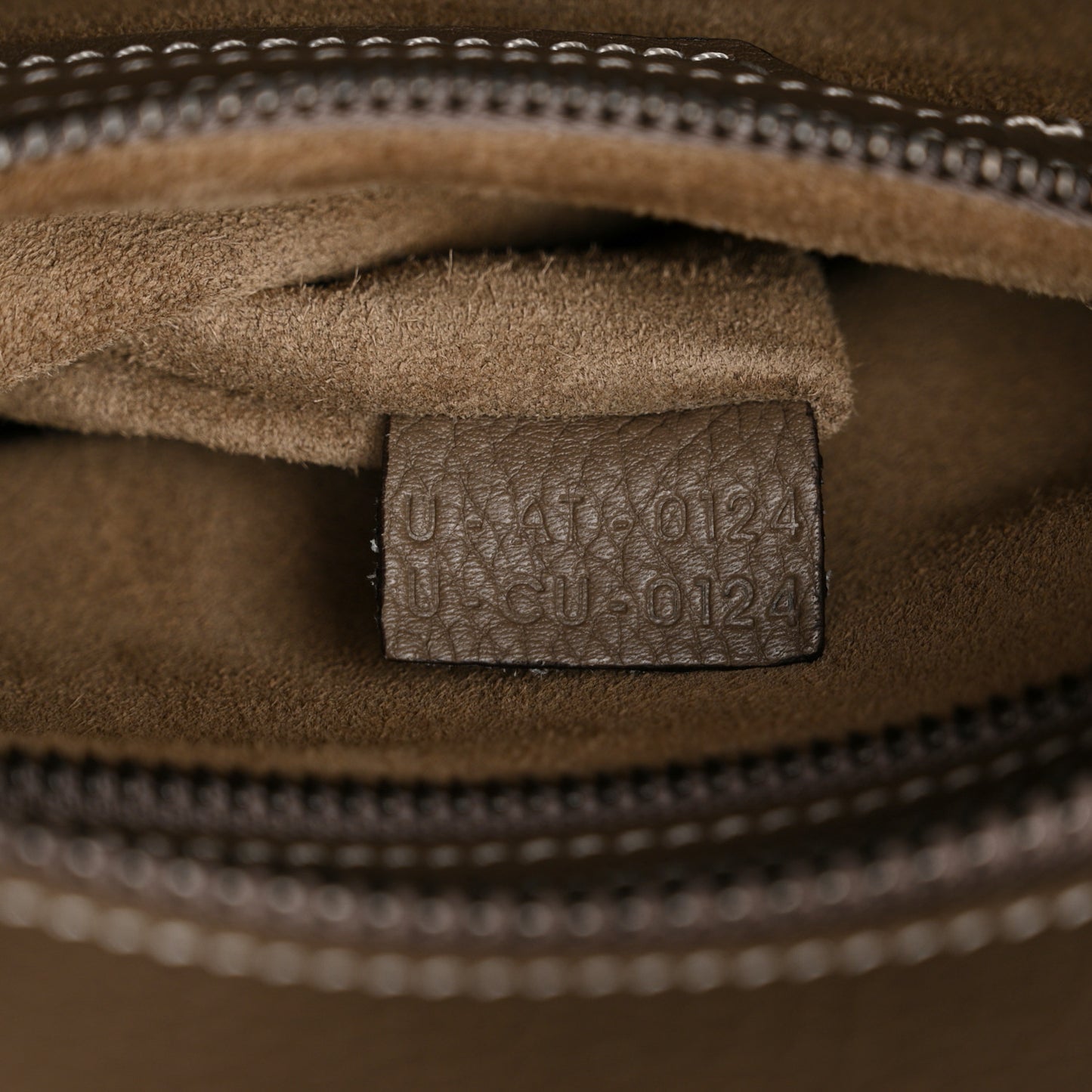 Drummed Calfskin Micro Luggage Souris