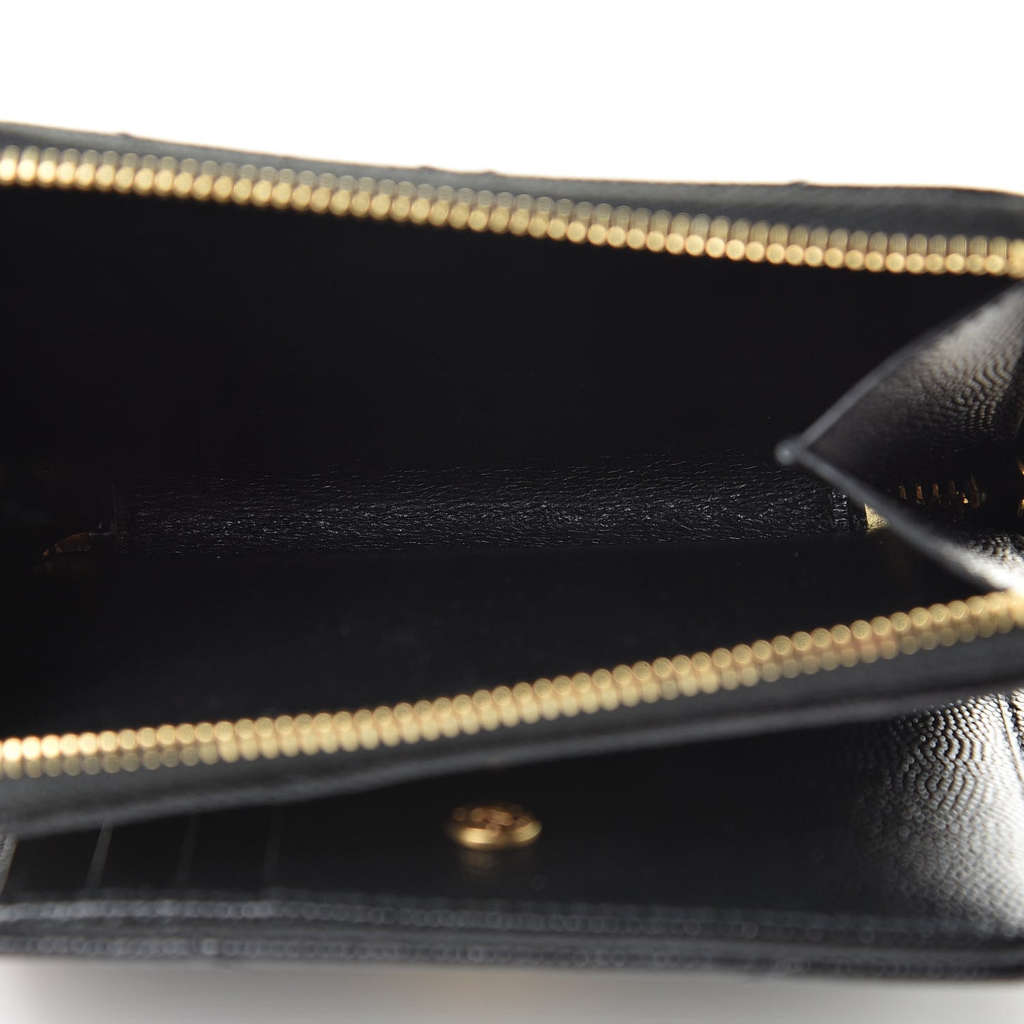 Grain De Poudre Matelasse Chevron Monogram Compact Zip Around Wallet Black