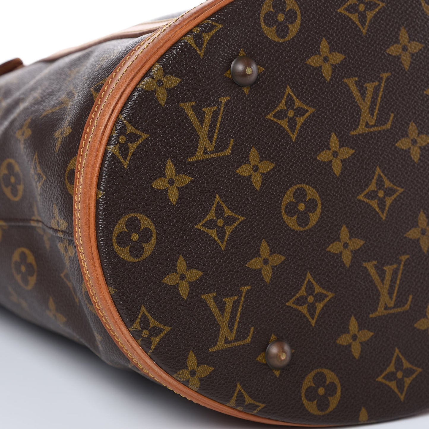 Monogram Bucket 27