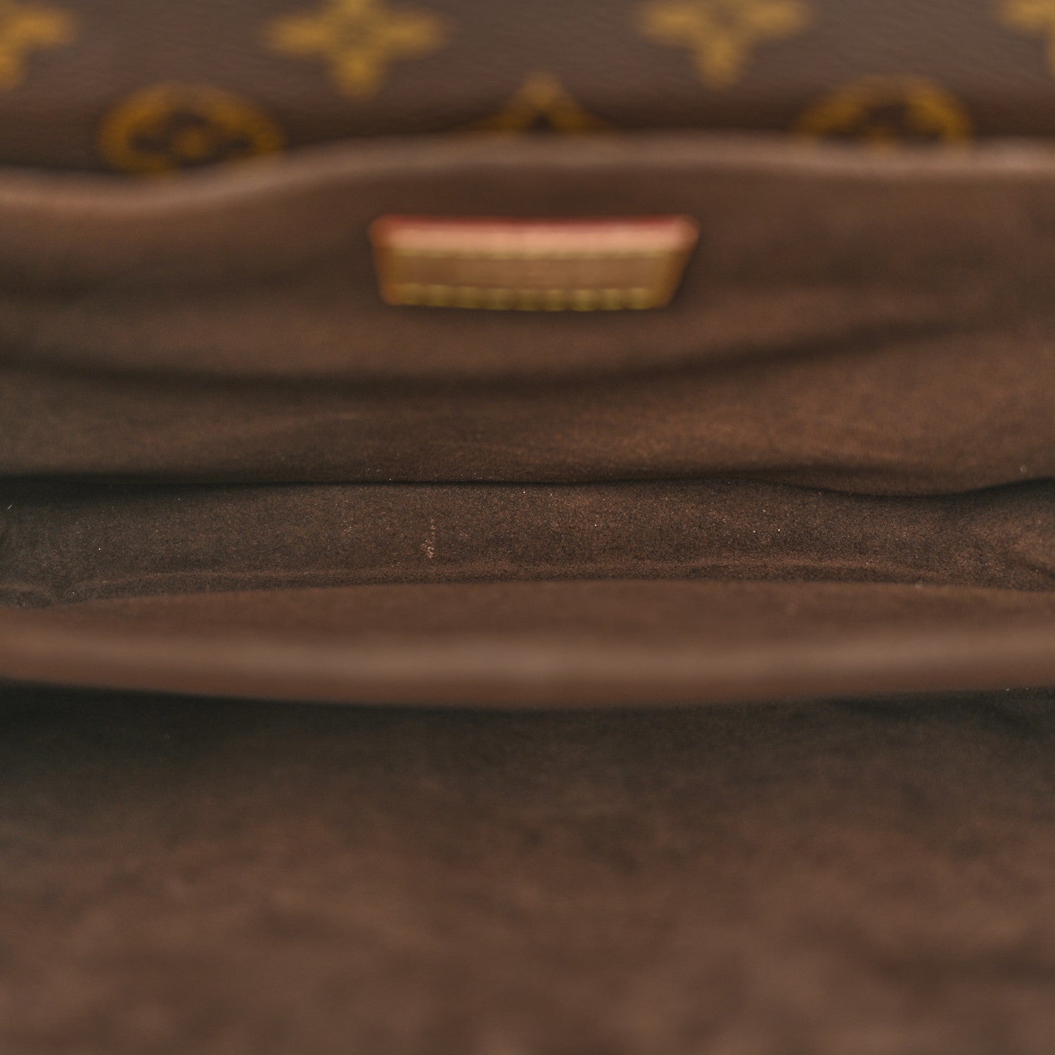 Louis Vuitton Monogram Pochette Metis 5 of 15