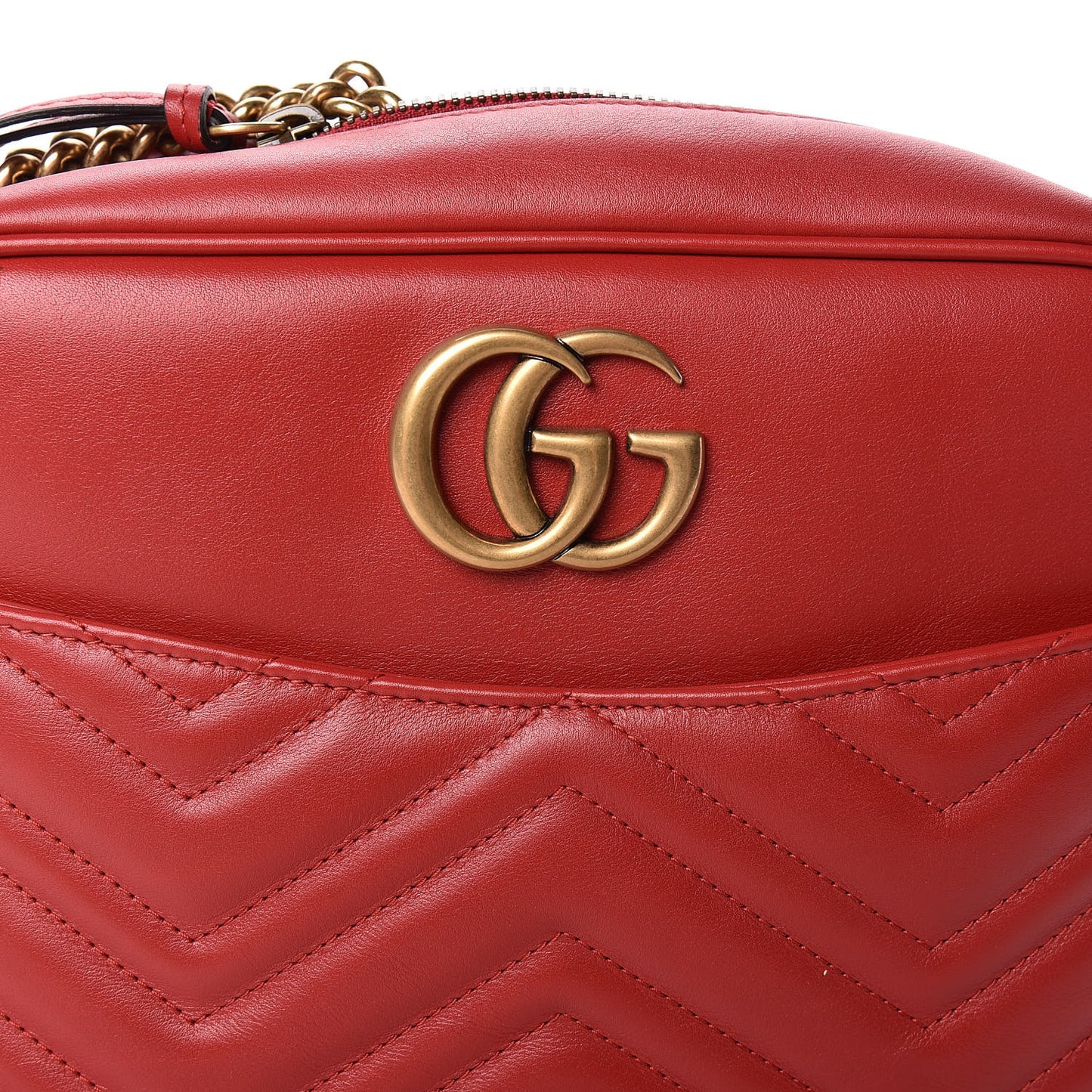 Calfskin Matelasse Medium GG Marmont Chain Shoulder Bag Hibiscus Red