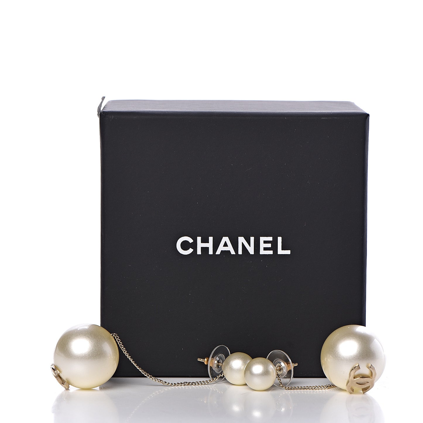 Pearl CC Drop Earrings Gold