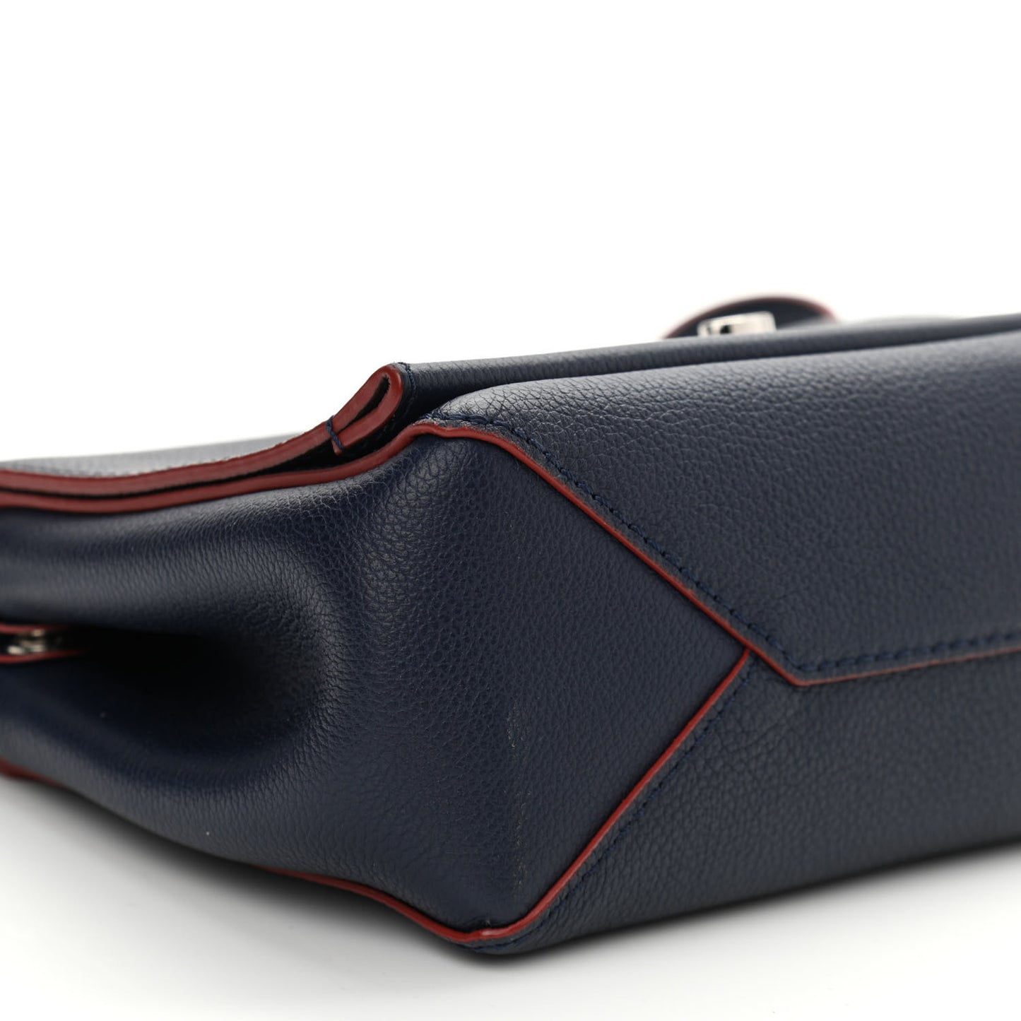 Calfskin Lockme II Chain Bag BB Marine Rouge