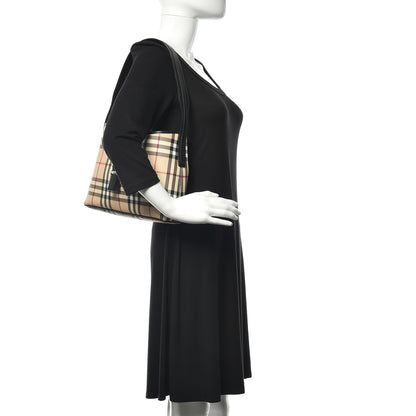 Burberry House Check Shoulder Black 2 of 8