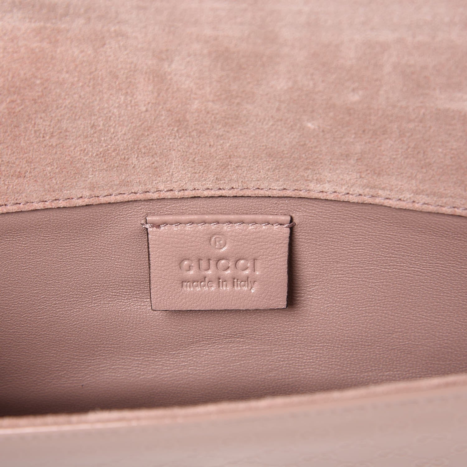 Gucci Patent Microguccissima Small Broadway Clutch Dark Cipria 6 of 7