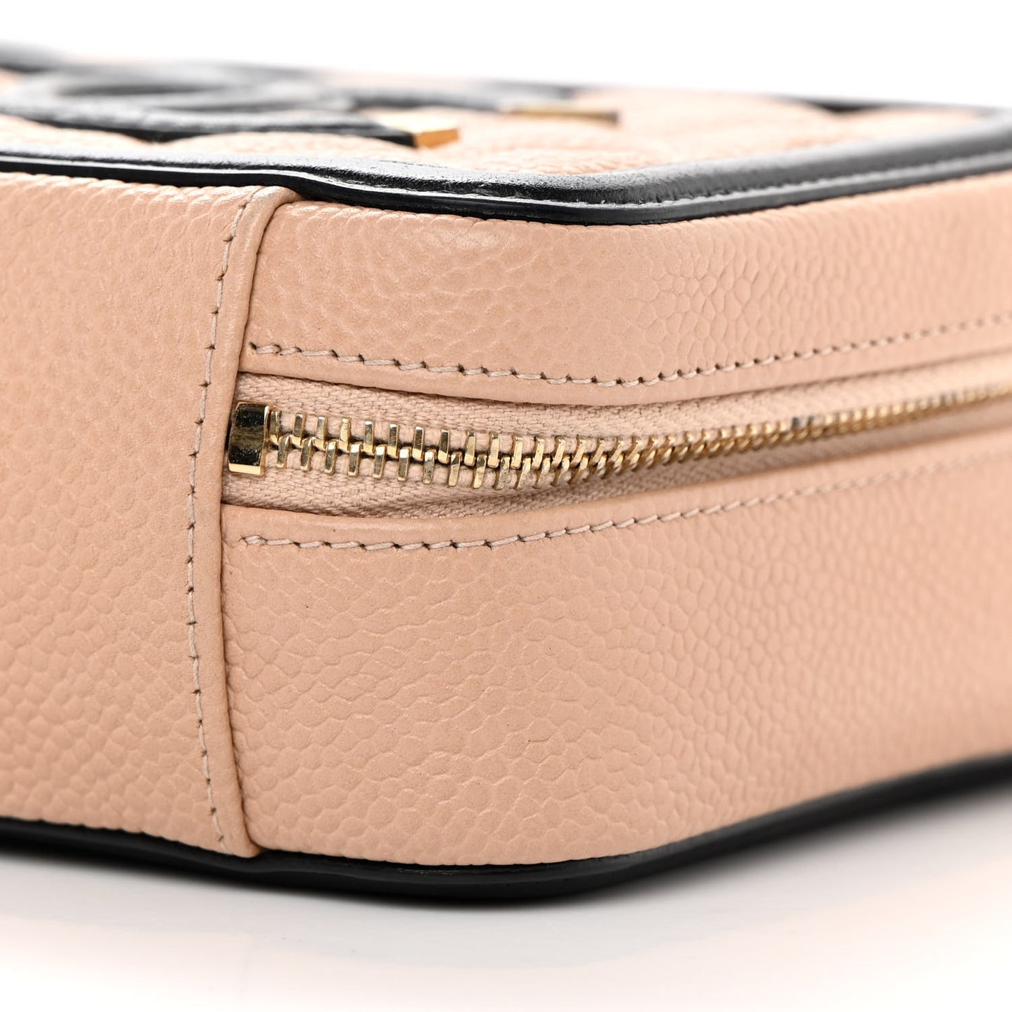 Caviar Quilted CC Filigree Vanity Clutch With Chain Beige Black