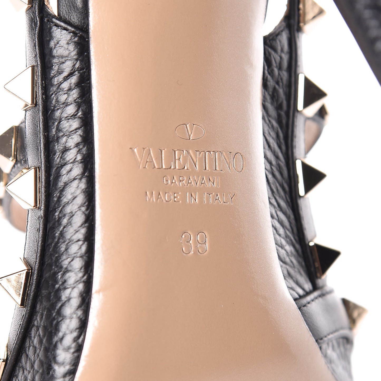 Pebbled Calfskin Rockstud Ankle Strap Pumps 39 Black