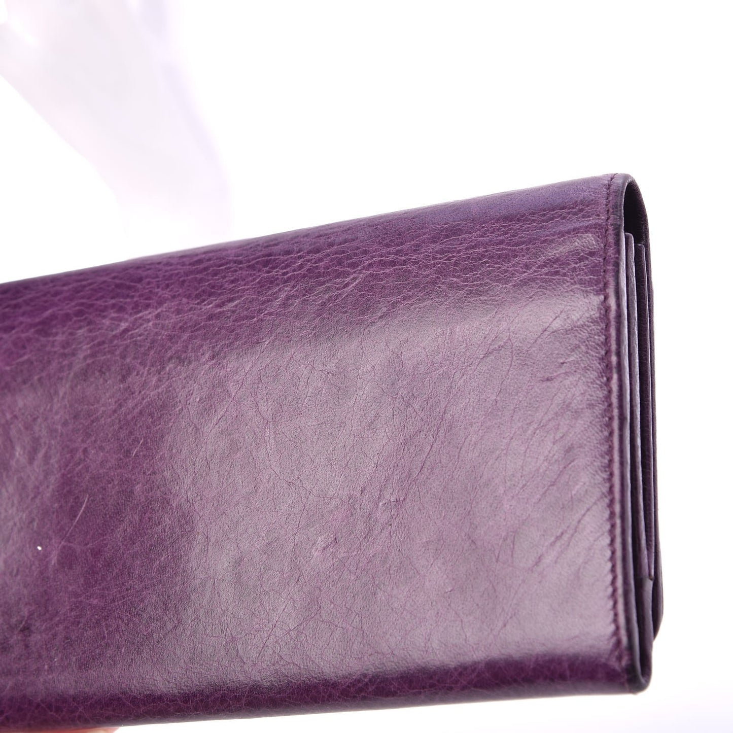 Agneau Classic Hardware Money Wallet Raisin