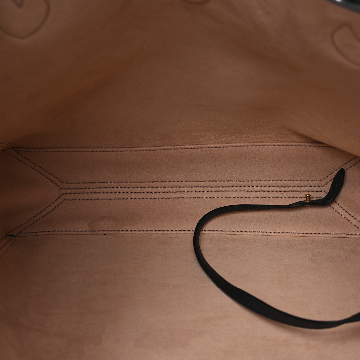 Grained Calfskin Small Dahlia Tote Black