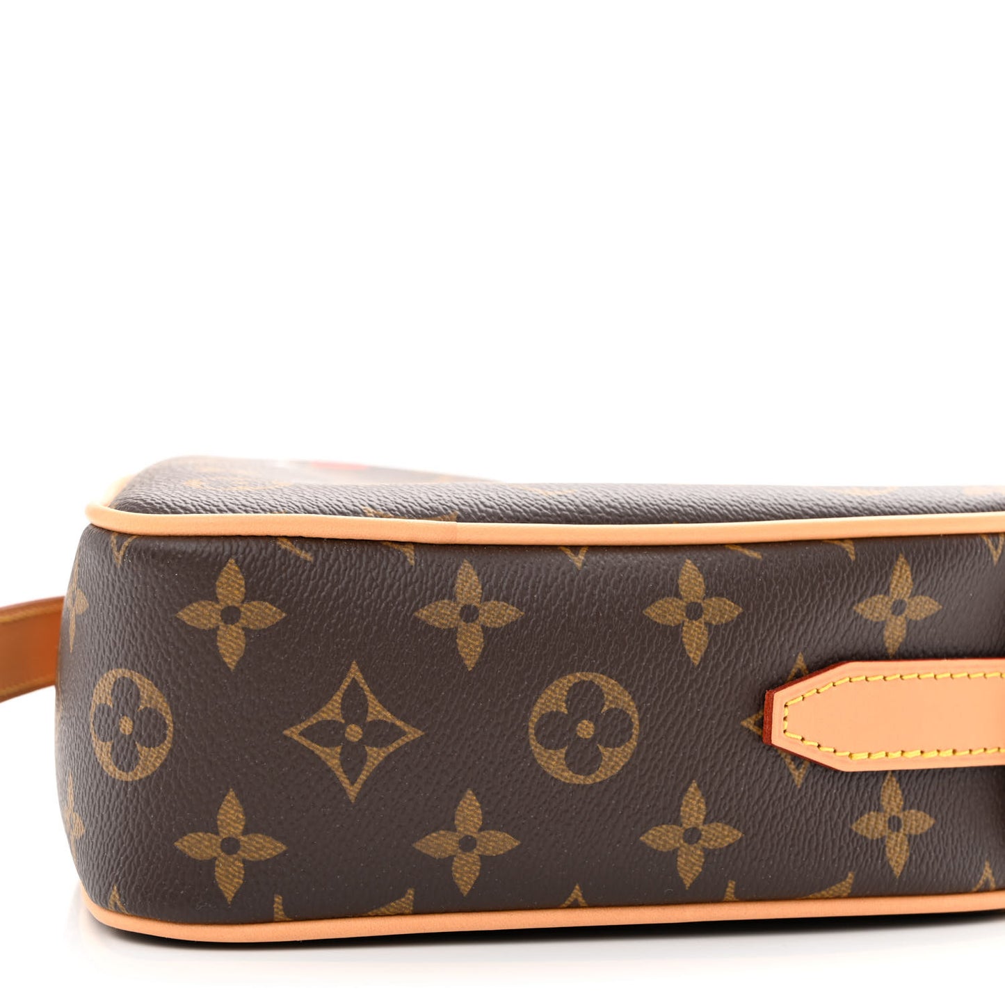 Monogram Game On Coeur