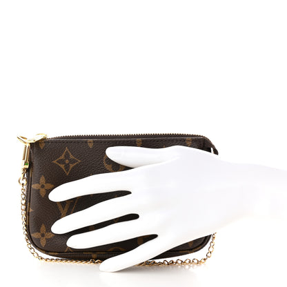 Louis Vuitton Monogram Mini Pochette Accessories 2 of 7