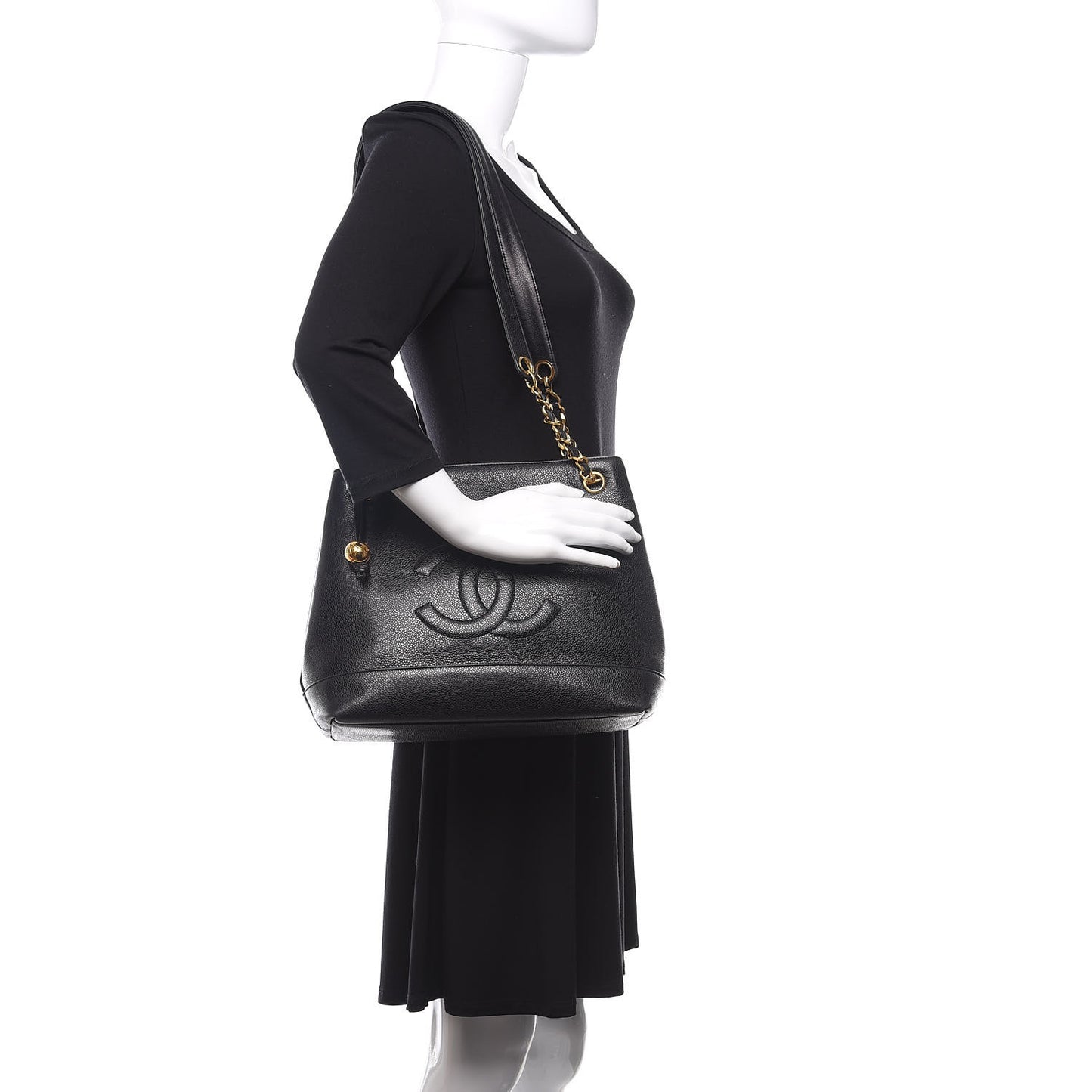 Caviar CC Shoulder Bag Black