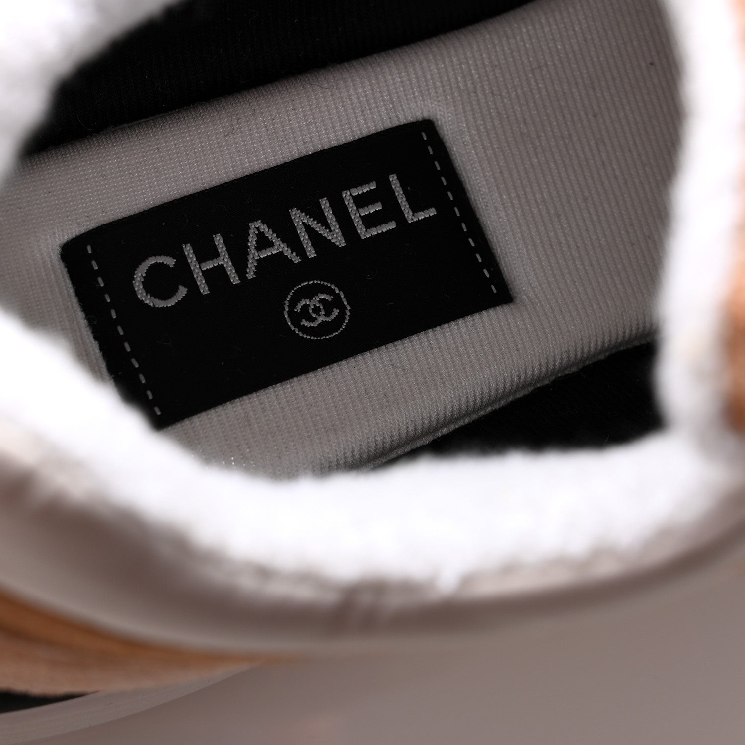 Chanel Suede Tweed Felt CC Sneakers 40.5 Beige 6 of 9