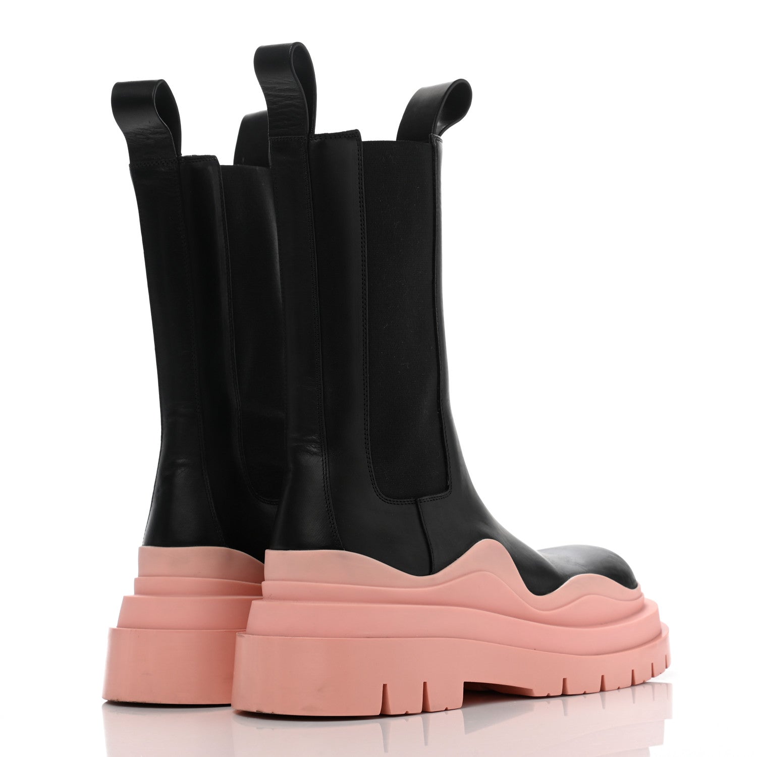 Bottega Veneta Calfskin The Tire Chelsea Boots 36 Black Peachy 4 of 16