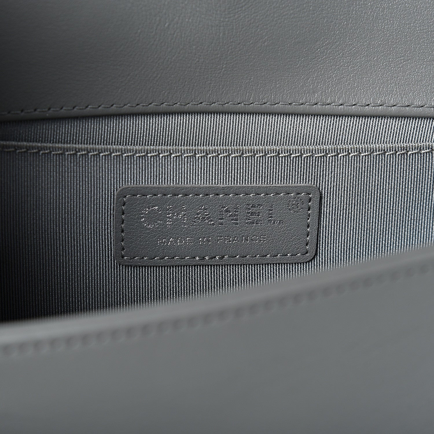 Chanel Calfskin Chevron Quilted Medium Boy Flap Grey 5 of 9