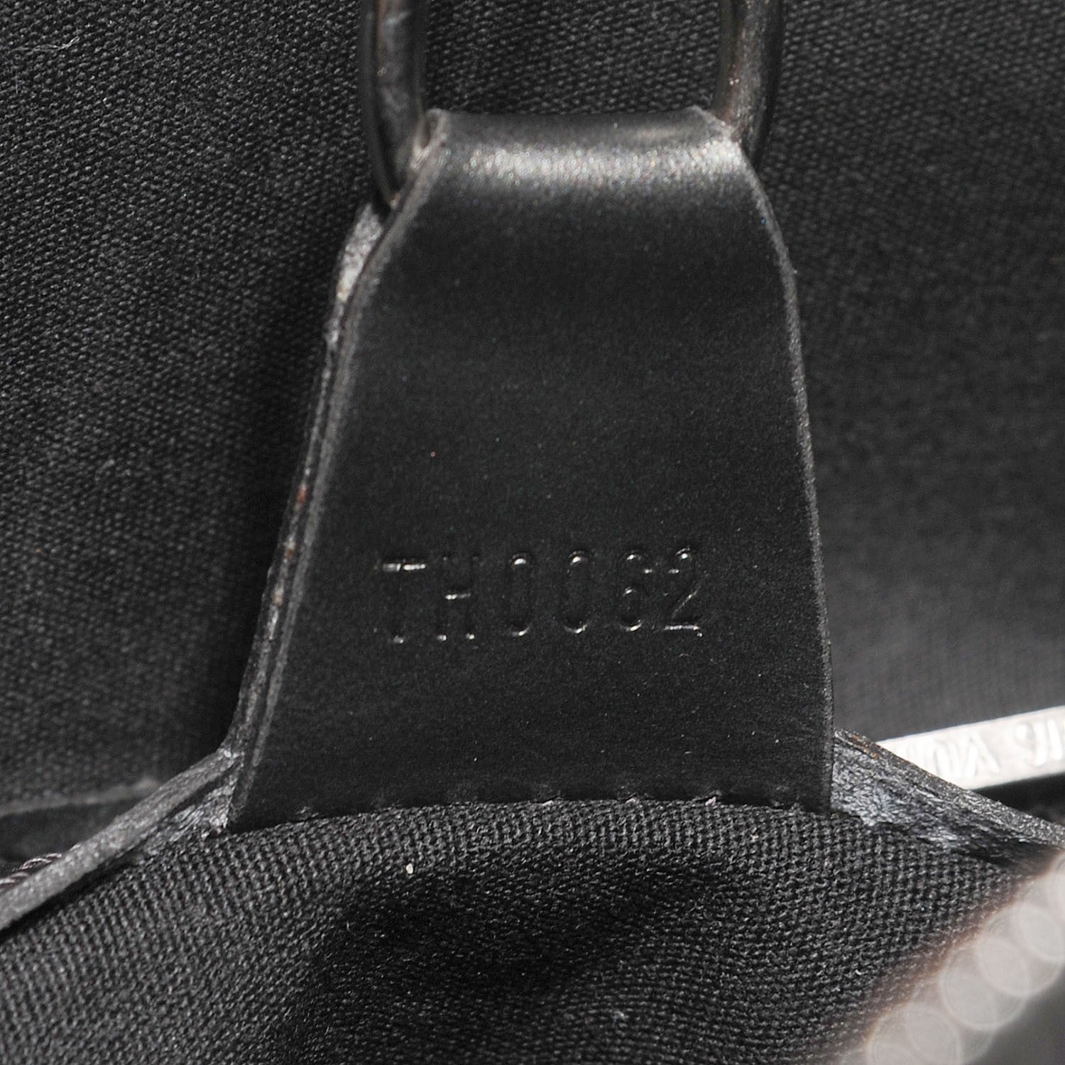 Louis Vuitton Mat Monogram Willwood Black 7 of 7
