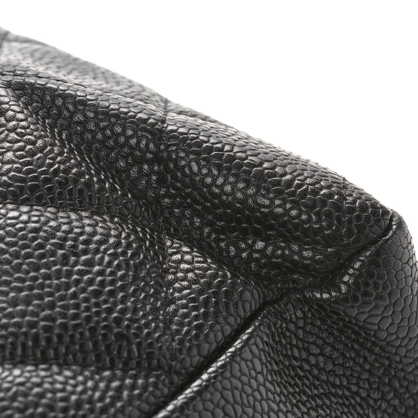 Caviar Quilted Petit Shopping Tote PST Black