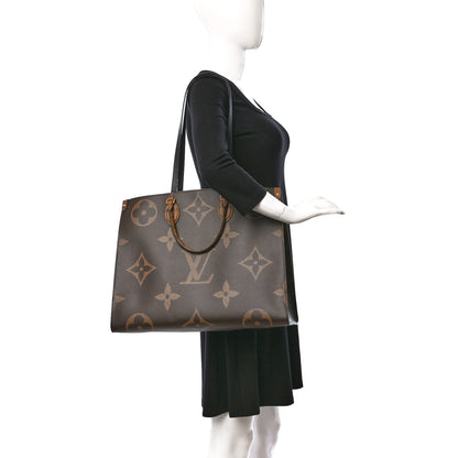 Louis Vuitton Reverse Monogram Giant Onthego GM 2 of 11