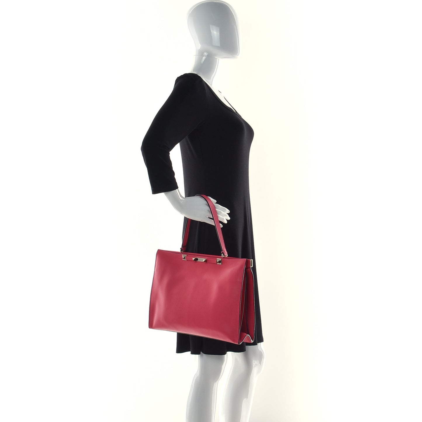 Vitello Rockstud Shoulder Tote Pop Fuxia