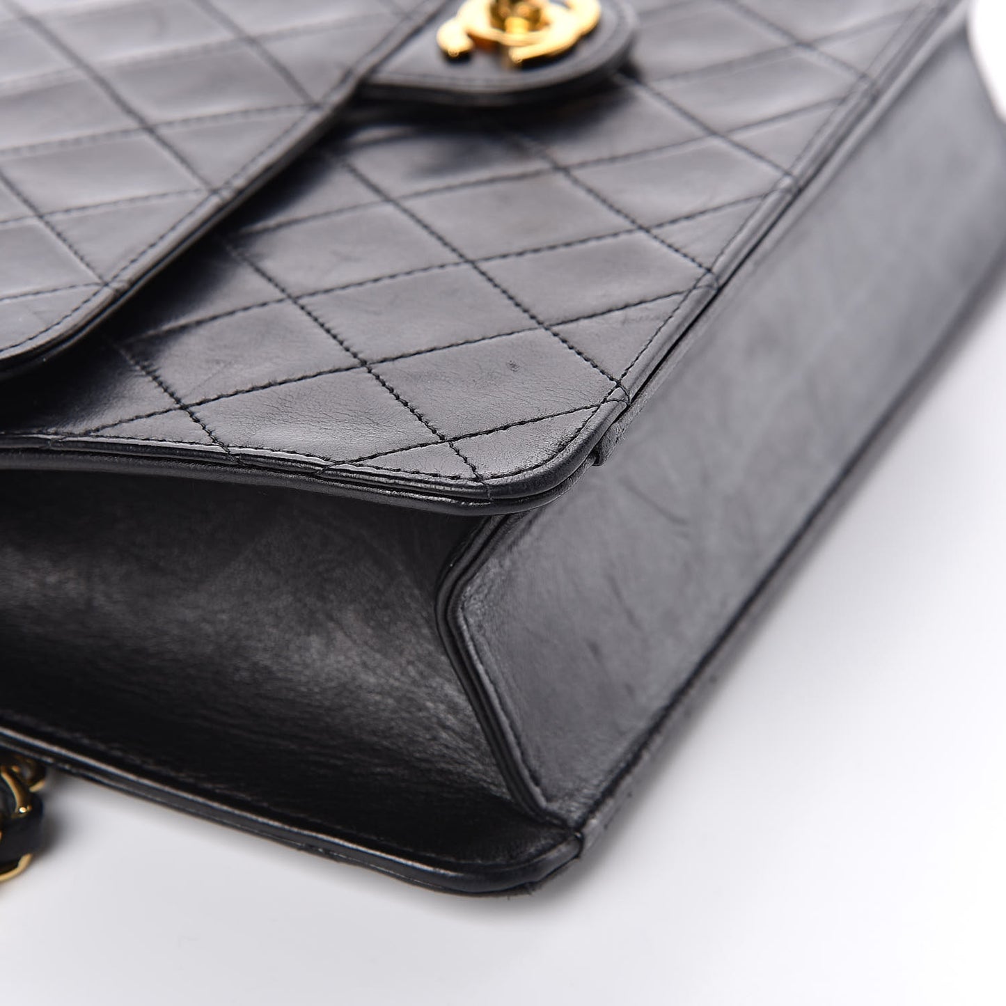 Lambskin Quilted Medium Single Flap Black
