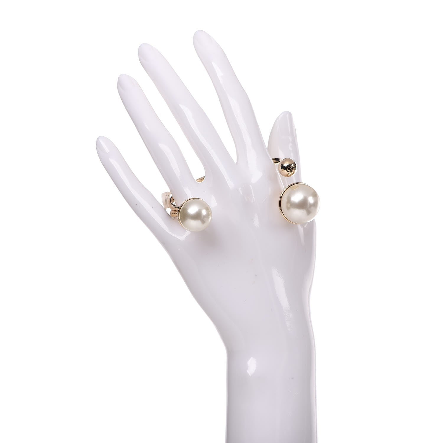 Christian Dior Pearl Ultradior Cuff 2 of 4