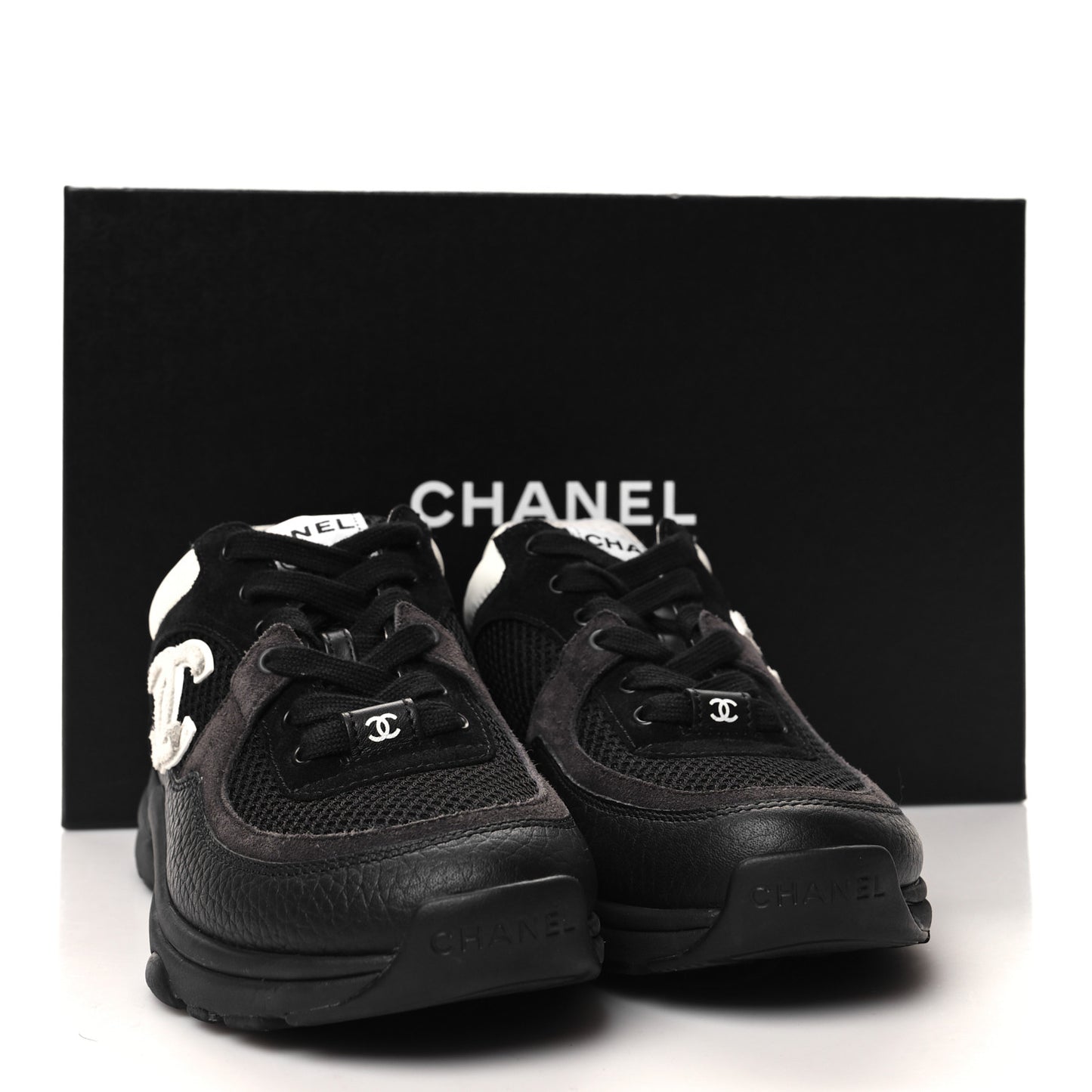 Mesh Suede Grained Calfskin Womens CC Sneakers 35 Black White